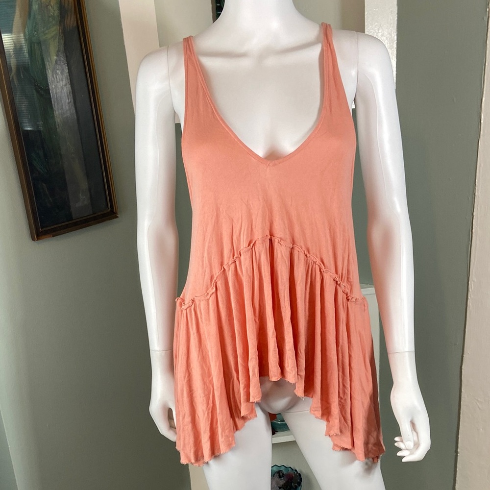 Kimchi Blue Coral/Peach Tank Top Asymmetrical draped Urban Outfitters M peplum - Picture 2 of 10